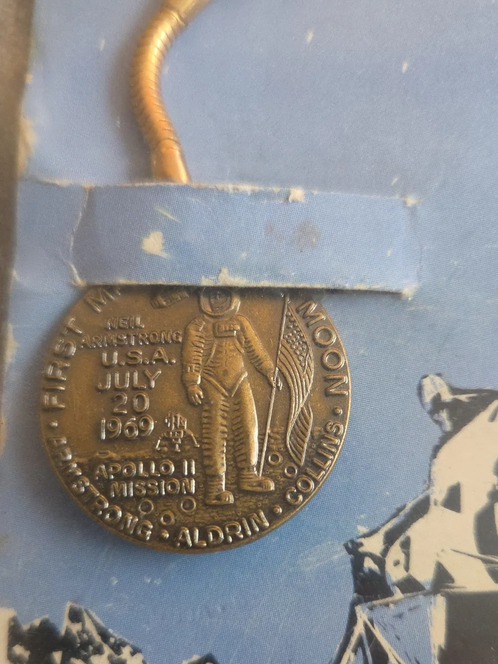 Vintage July 20 1969 First Man on the Moon Commemorative Medallion Keychain